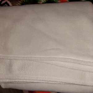 L. L. Bean King Size Soft Blanket